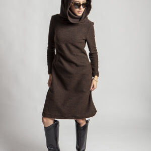 Convertible high-neck wool dress handmade in Barcelona by Graffi.